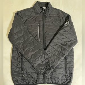 Men’s puffer jacket.